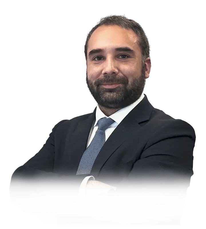 Matías Espinoza, abogado socio del área Laboral.