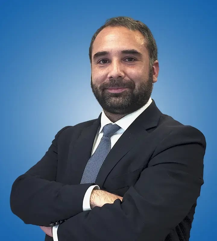 Matías Espinoza, abogado socio del área Laboral.
