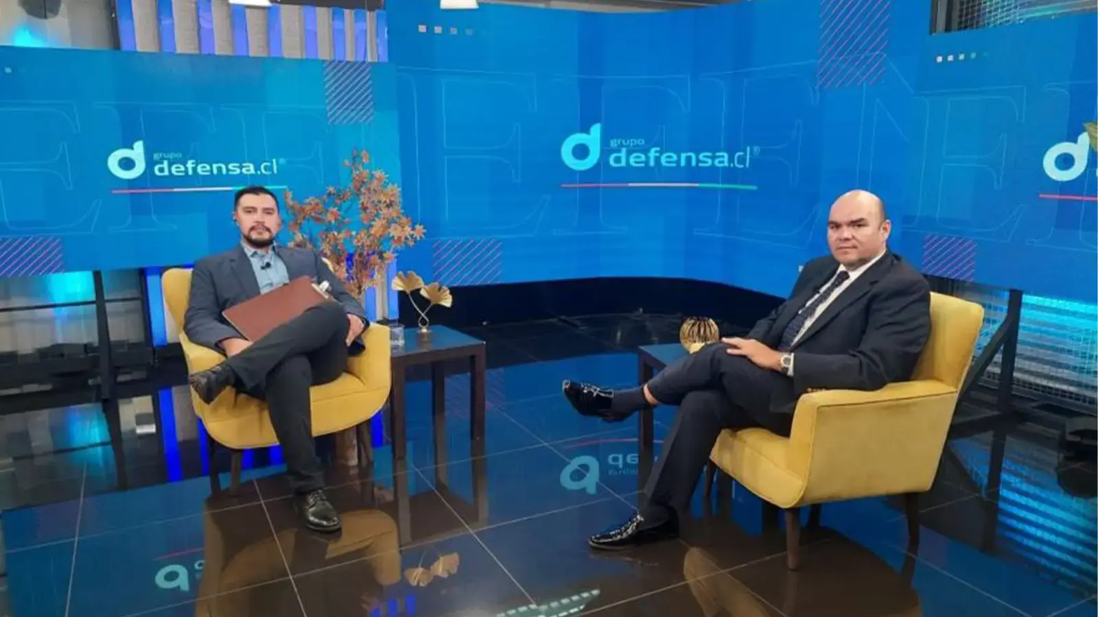 Salir de DICOM. Abogado Ricardo Ibáñez en panel de programa de TV